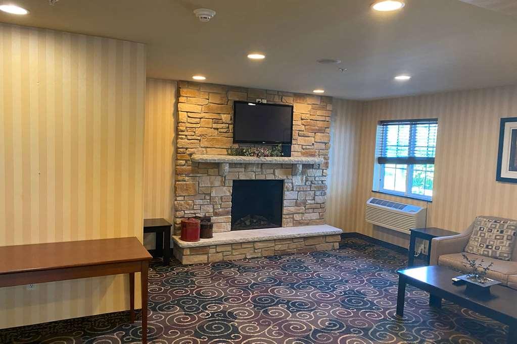 Americinn By Wyndham Ошкош Интерьер фото